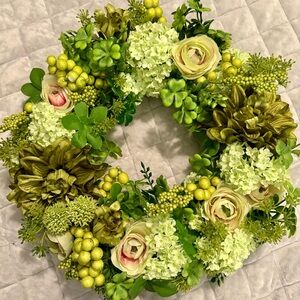 Green Spring time wreath